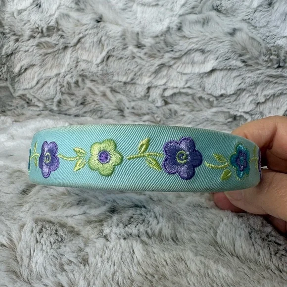 Light Blue Floral Embroidered Headband - Picture 4 of 6